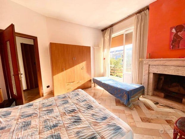 Appartement te huur voor € 600 per maand in Piano di Follo, Via Brigate Partigiane