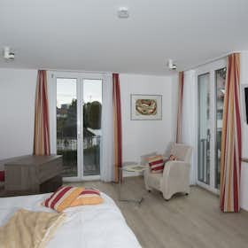 单间公寓 正在以 €1,890 的月租出租，其位于 Munich, Dorpater Straße