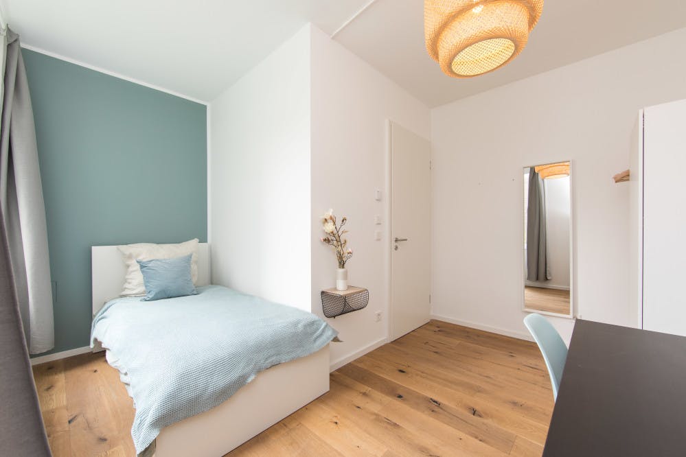 Nazarethkirchstraße, Berlin preview