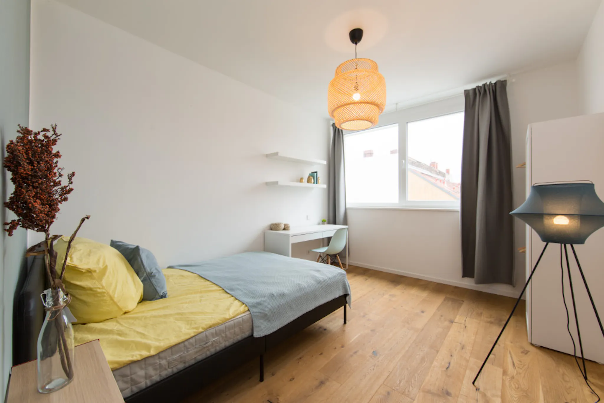 Nazarethkirchstraße, Berlin preview