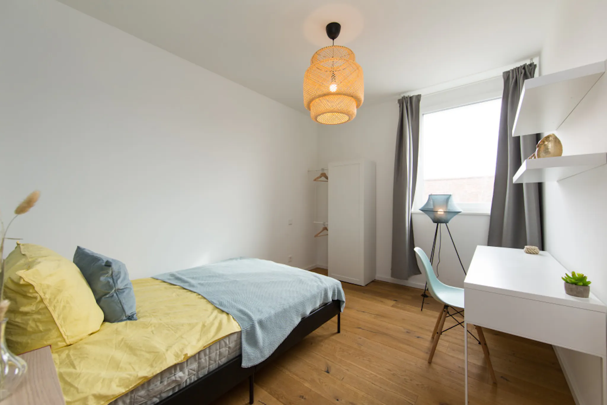 Nazarethkirchstraße, Berlin preview