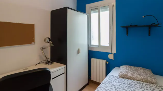 Private room in Carrer de Pareto, L'Hospitalet de Llobregat (1058427) room image 2