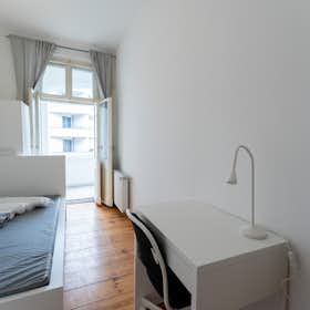 Privé kamer for rent for € 655 per month in Berlin, Boxhagener Straße