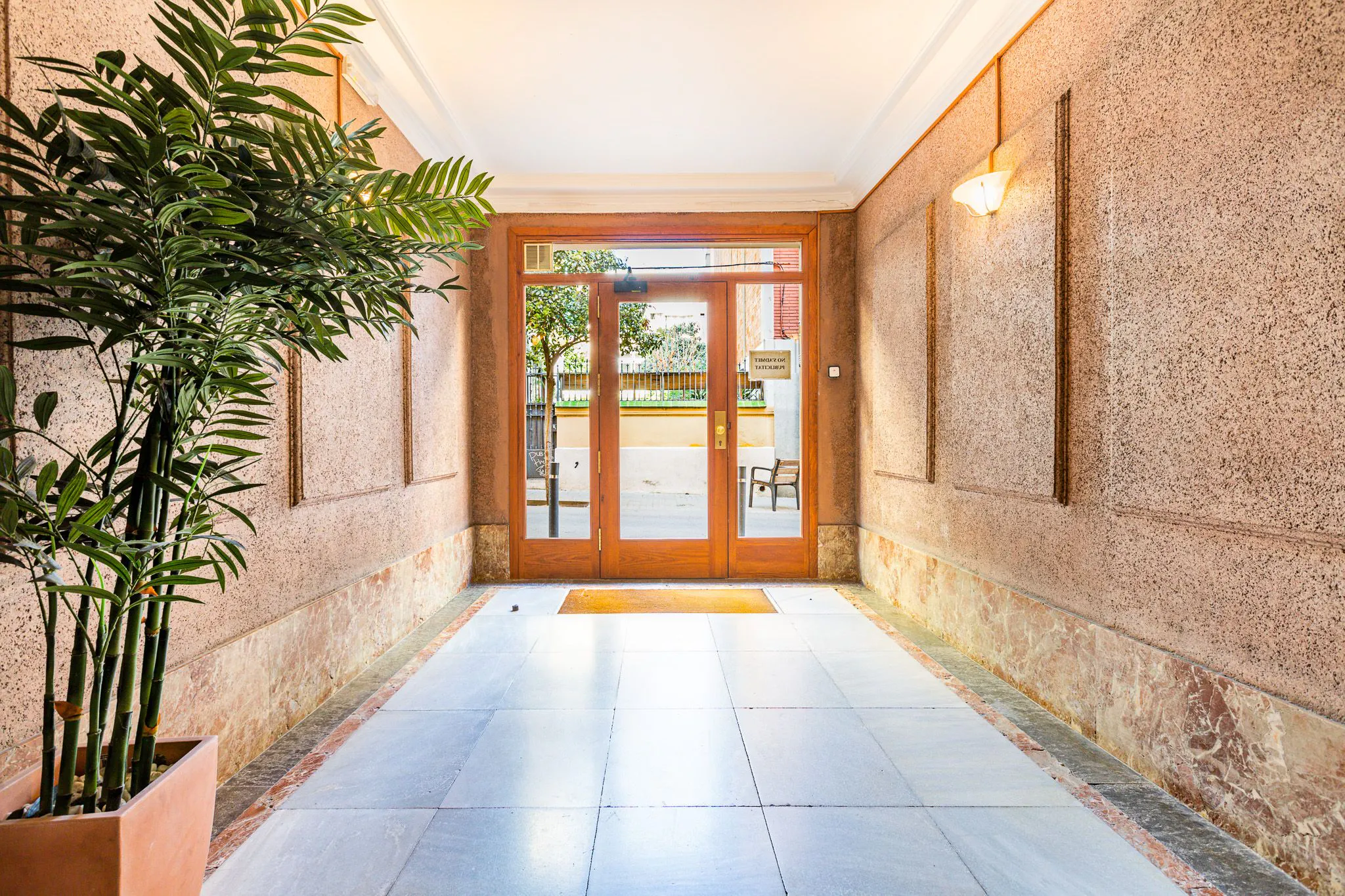 3-Bedroom Apartment in Carrer del Topazi, Barcelona (1059270) ROOM 4