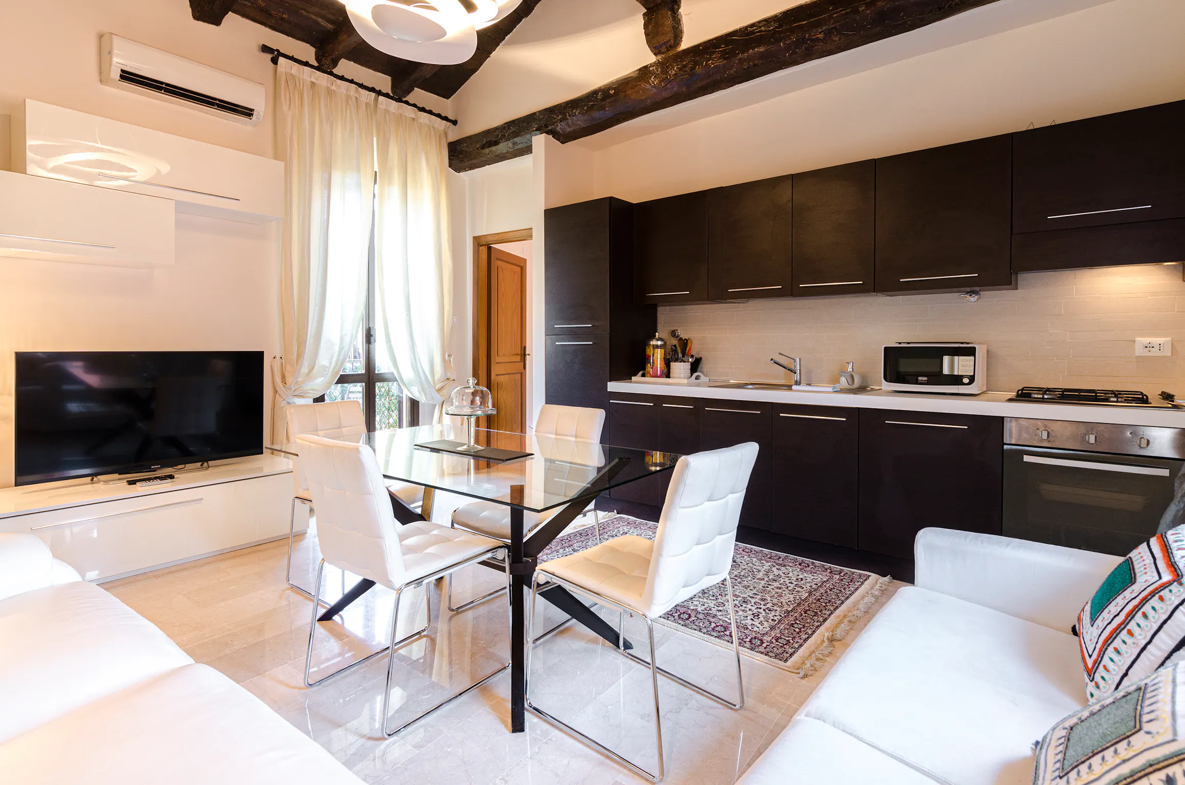 2-Bedroom Apartment in Via Begatto, Bologna (1059823) ROOM 4