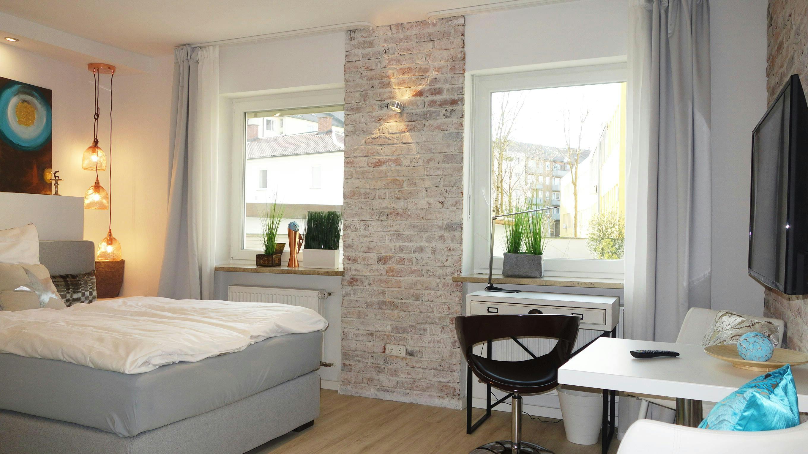 Студия сдается в аренду за 1 350 € в месяц в Munich, Untersbergstraße