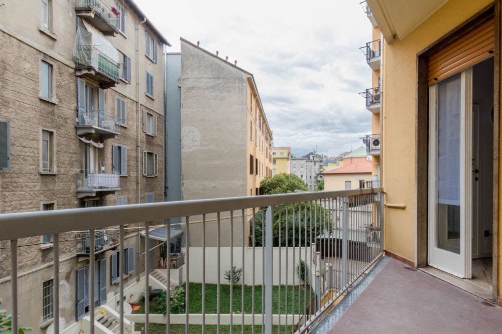 Double room Madrid, 1 bed, 20m² — photo 18