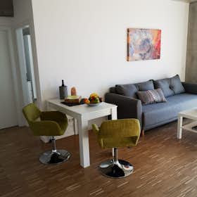 Wohnung for rent for 1.490 € per month in Höhenkirchen-Siegertsbrunn, Sudetenstraße