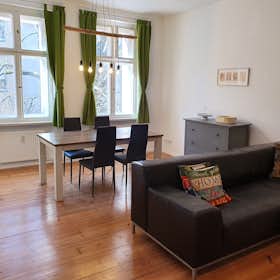 Apartment for rent for €2,510 per month in Berlin, Malplaquetstraße