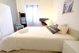 Habitación privada en alquiler por 395 € al mes en Sassari, Via Torino