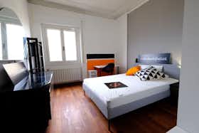 私人房间 正在以 €395 的月租出租，其位于 Sassari, Via Leonardo Alagon