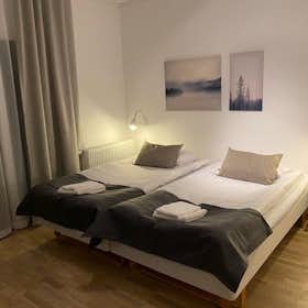 公寓 正在以 SEK 22,647 的月租出租，其位于 Märsta, Stockholmsvägen
