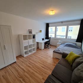 Private room for rent for €720 per month in Vienna, Bennogasse