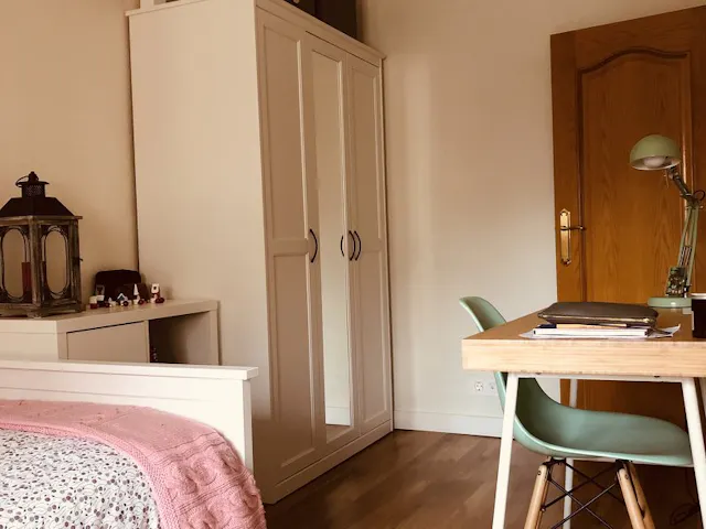 Private room in Calle Luis Aula, Zaragoza (1063292) room image 1