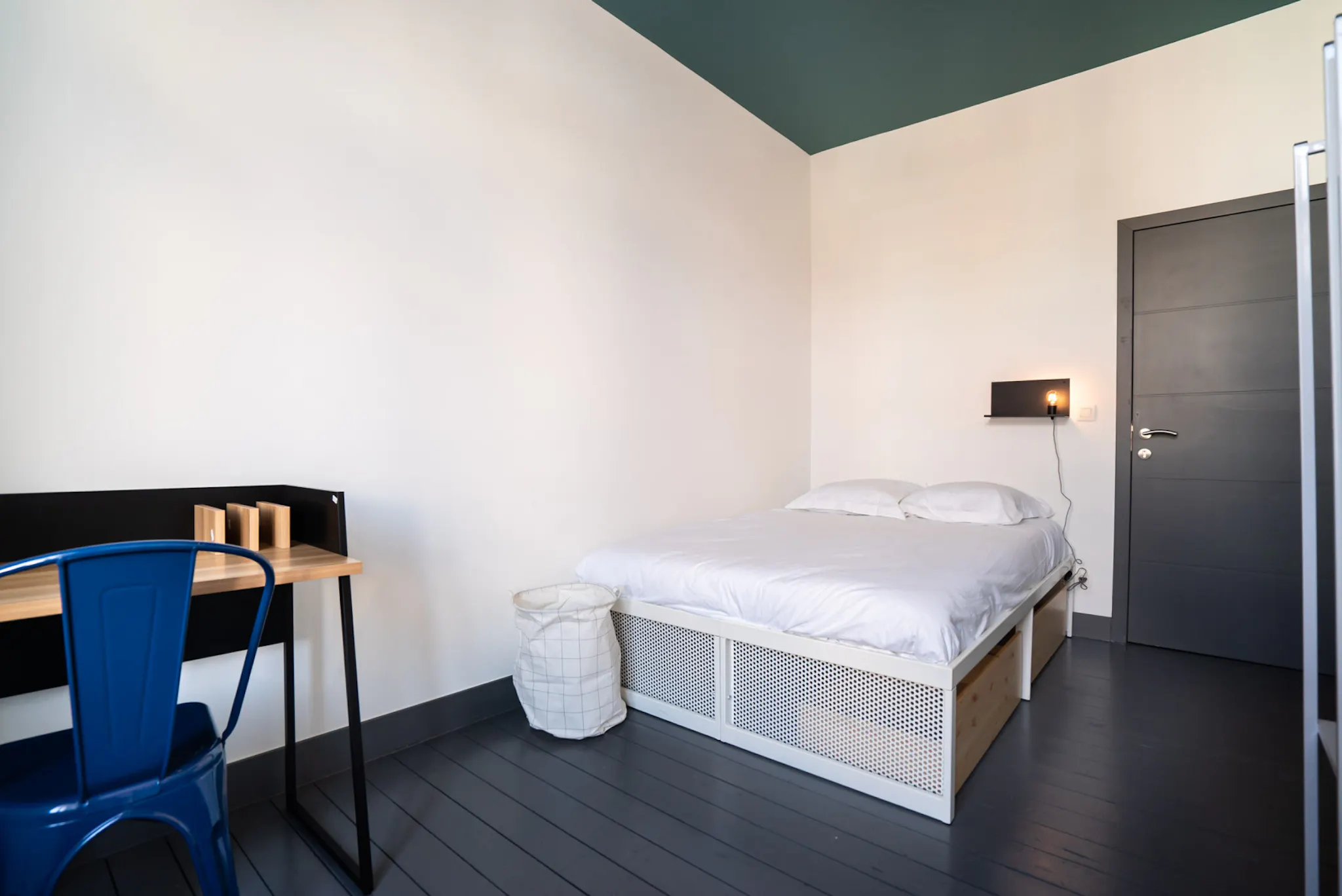 Rue Leys, Brussels preview