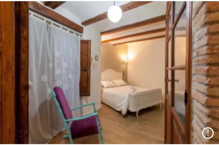 2-Bedroom Building in Carrer de la Sénia, Valencia (1063805) ROOM 4
