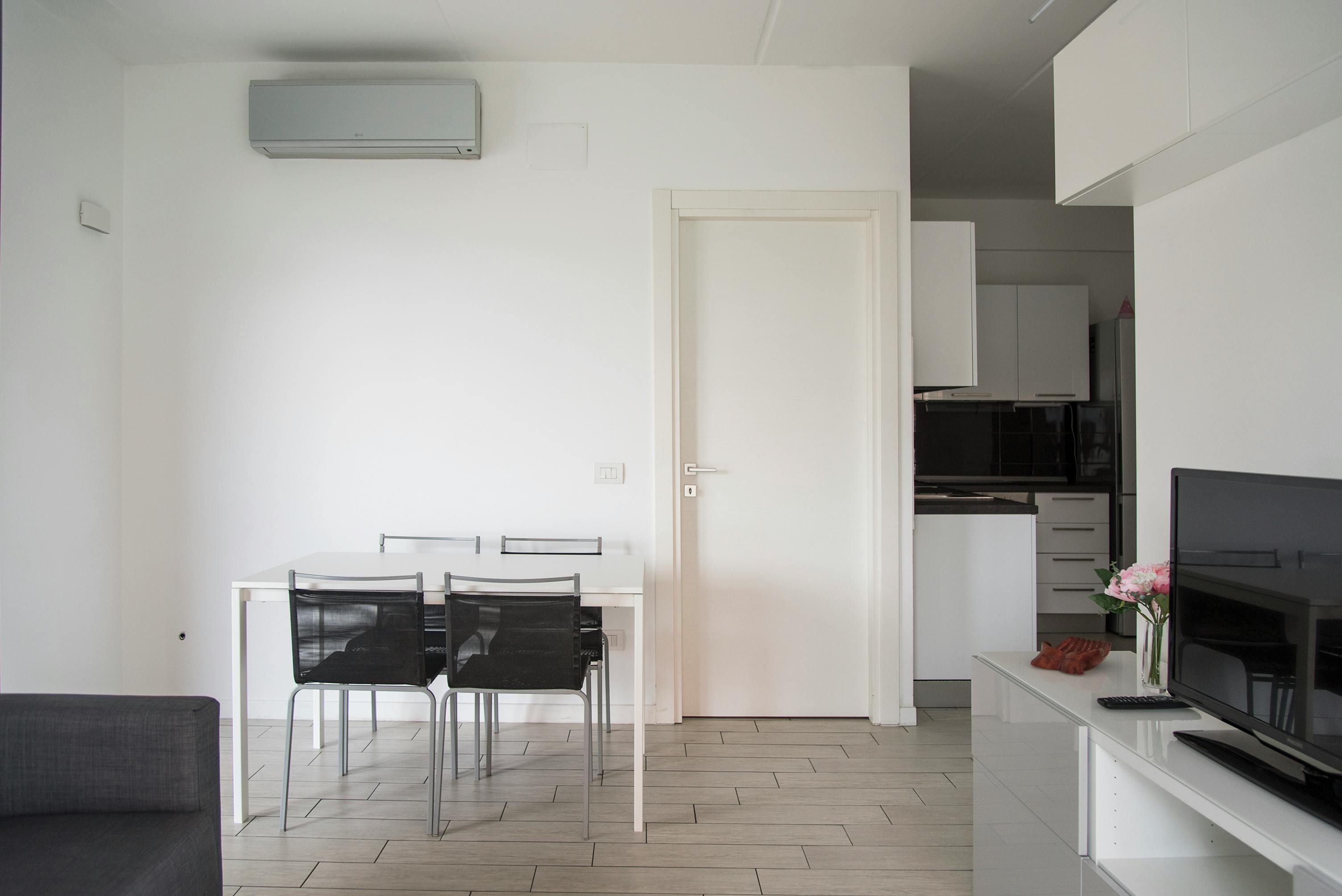 Apartment Milan, 1 bed — photo 3