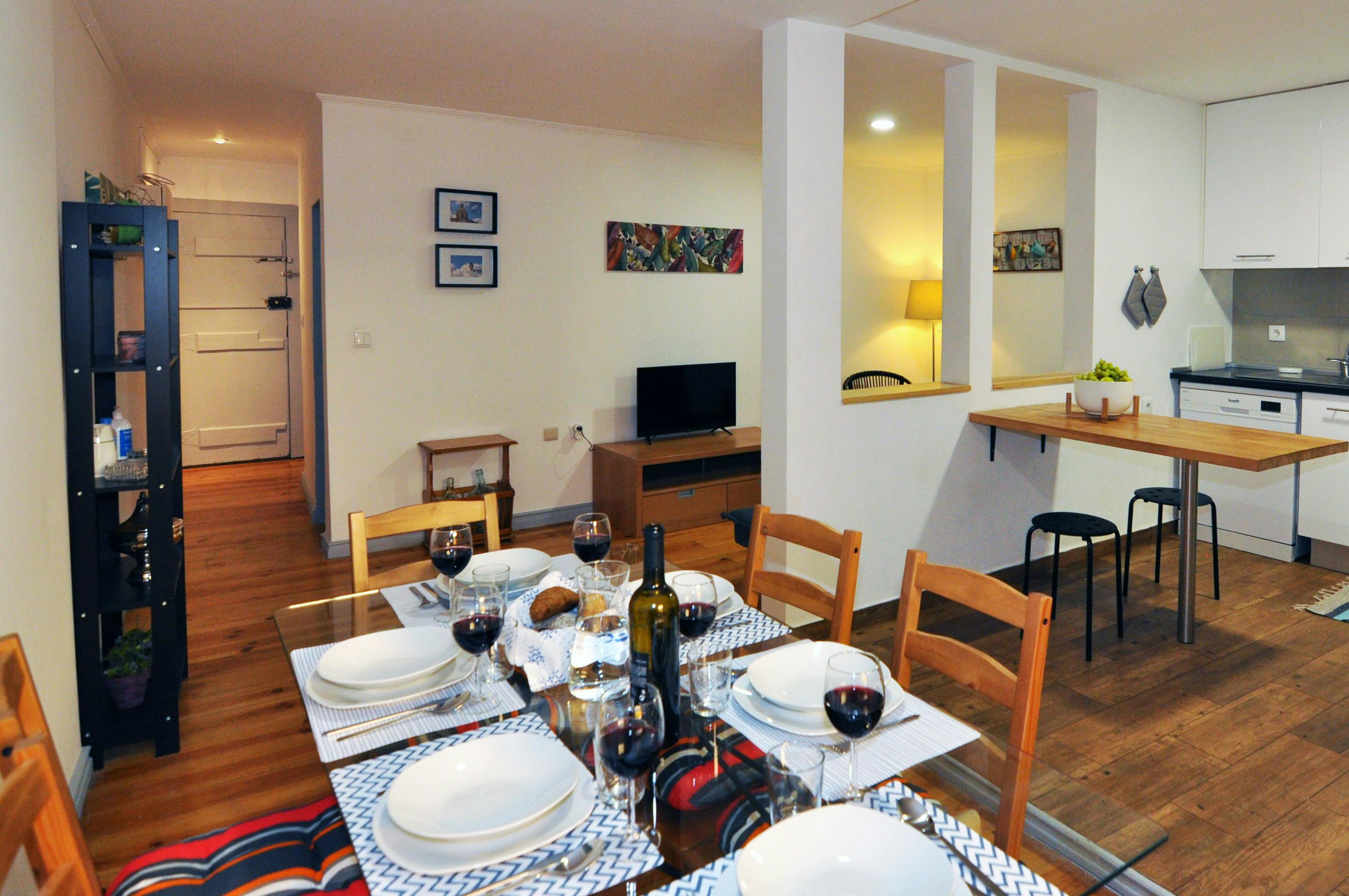 Apartment for rent for €1,800 per month in Lisbon, Rua dos Remédios