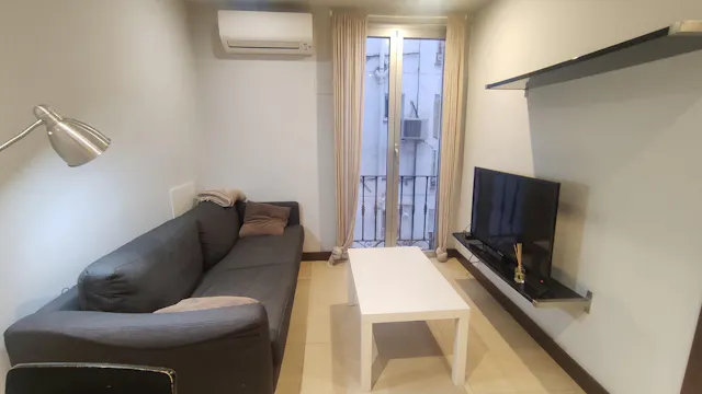 2-Bedroom Apartment in Calle de Fuencarral, Madrid (1064871) room image 2