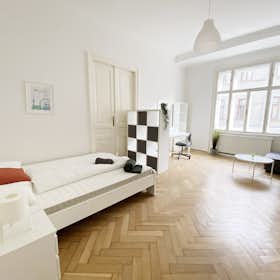 Private room for rent for €750 per month in Vienna, Martinstraße