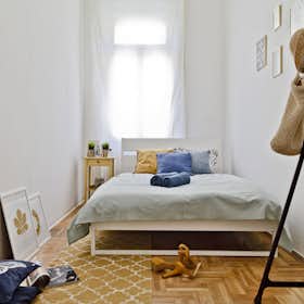 WG-Zimmer for rent for 118.461 HUF per month in Budapest, Rákóczi út