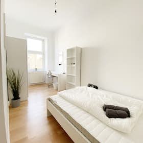 Private room for rent for €590 per month in Vienna, Wallensteinstraße