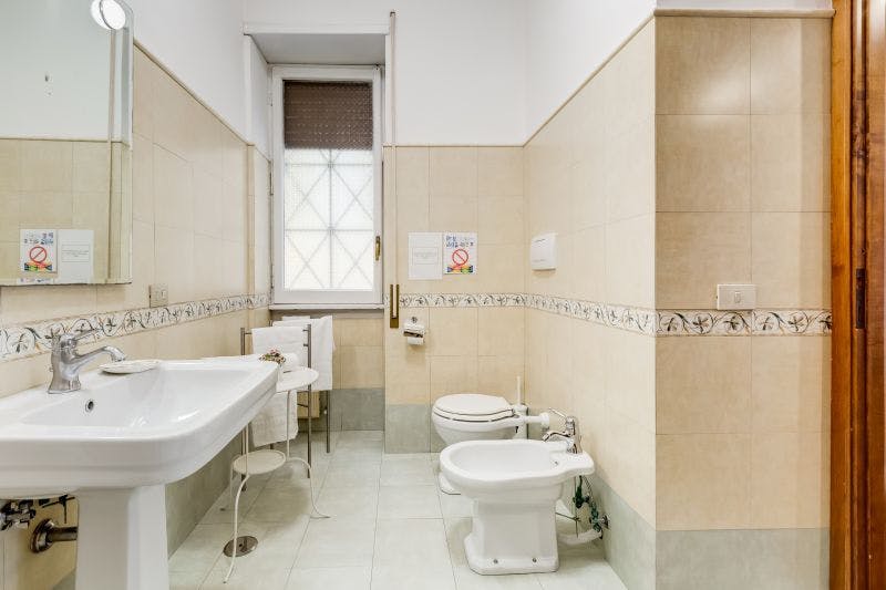 3-Bedroom Apartment in Via Ludovico Ariosto, Rome (1067624) room image 30