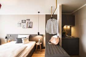 Квартира сдается в аренду за 1 770 € в месяц в Munich, Lindwurmstraße