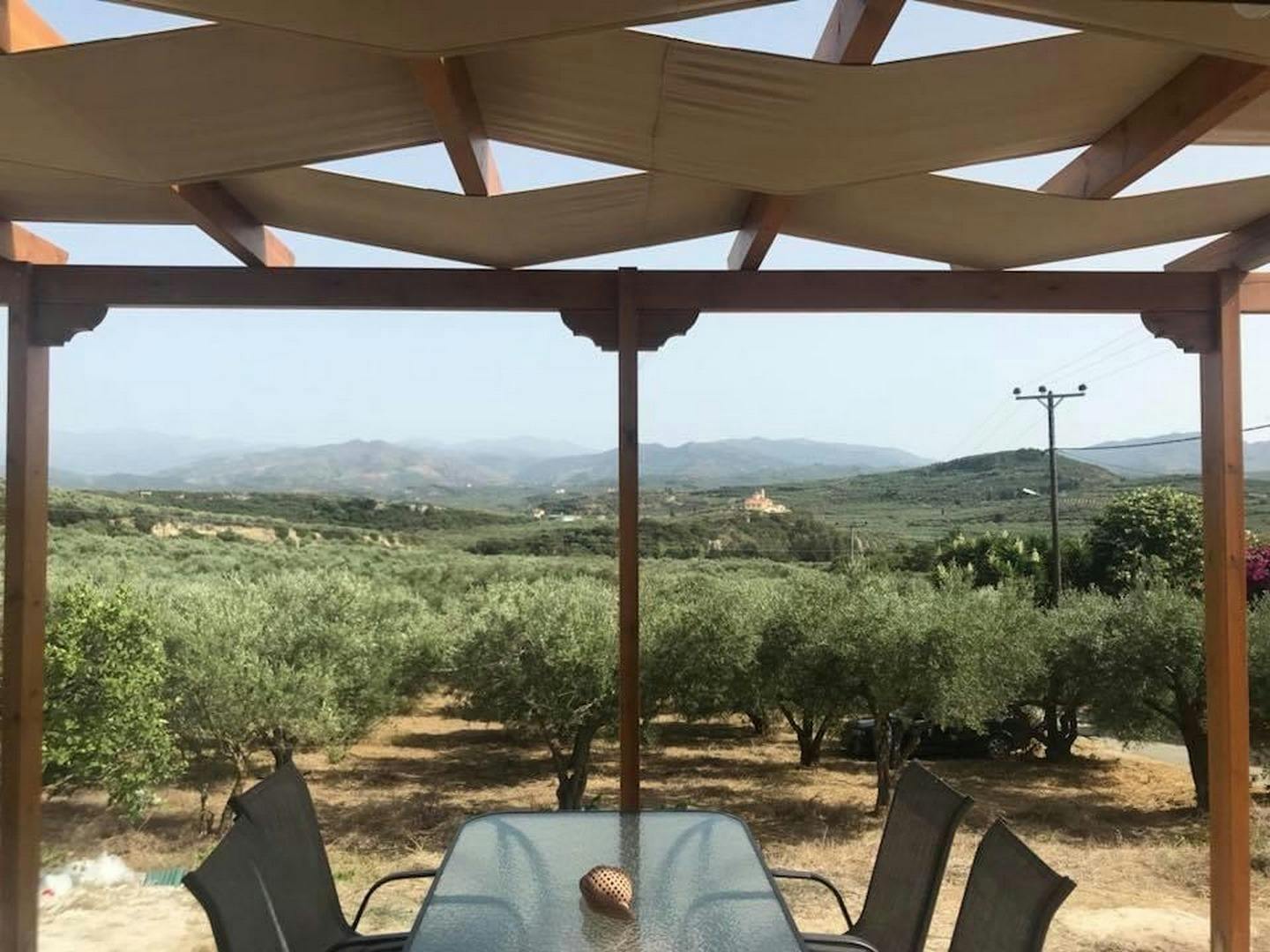 Dom do wynajęcia za 1000 € miesięcznie w mieście Chaniá, Anapafseos