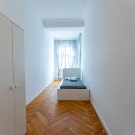 Private room for rent for €685 per month in Berlin, Bornholmer Straße