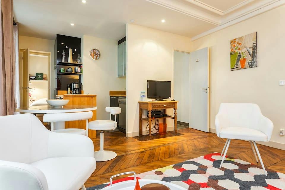 Appartement – Paris, Quartier des Arts-et-Métiers, Le Marais - Plus