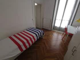 Private room for rent for €500 per month in Turin, Corso Inghilterra