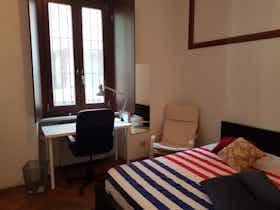 Private room for rent for €550 per month in Turin, Corso Inghilterra