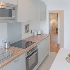 Apartment for rent for €1,250 per month in Düsseldorf, Hoffeldstraße