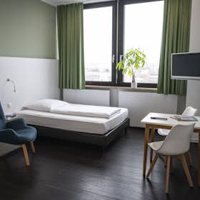 单间公寓 正在以 €1,795 的月租出租，其位于 Munich, Triebstraße