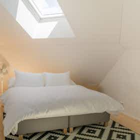Appartamento in affitto a 8.000 CHF al mese a Luzern, Löwenstrasse