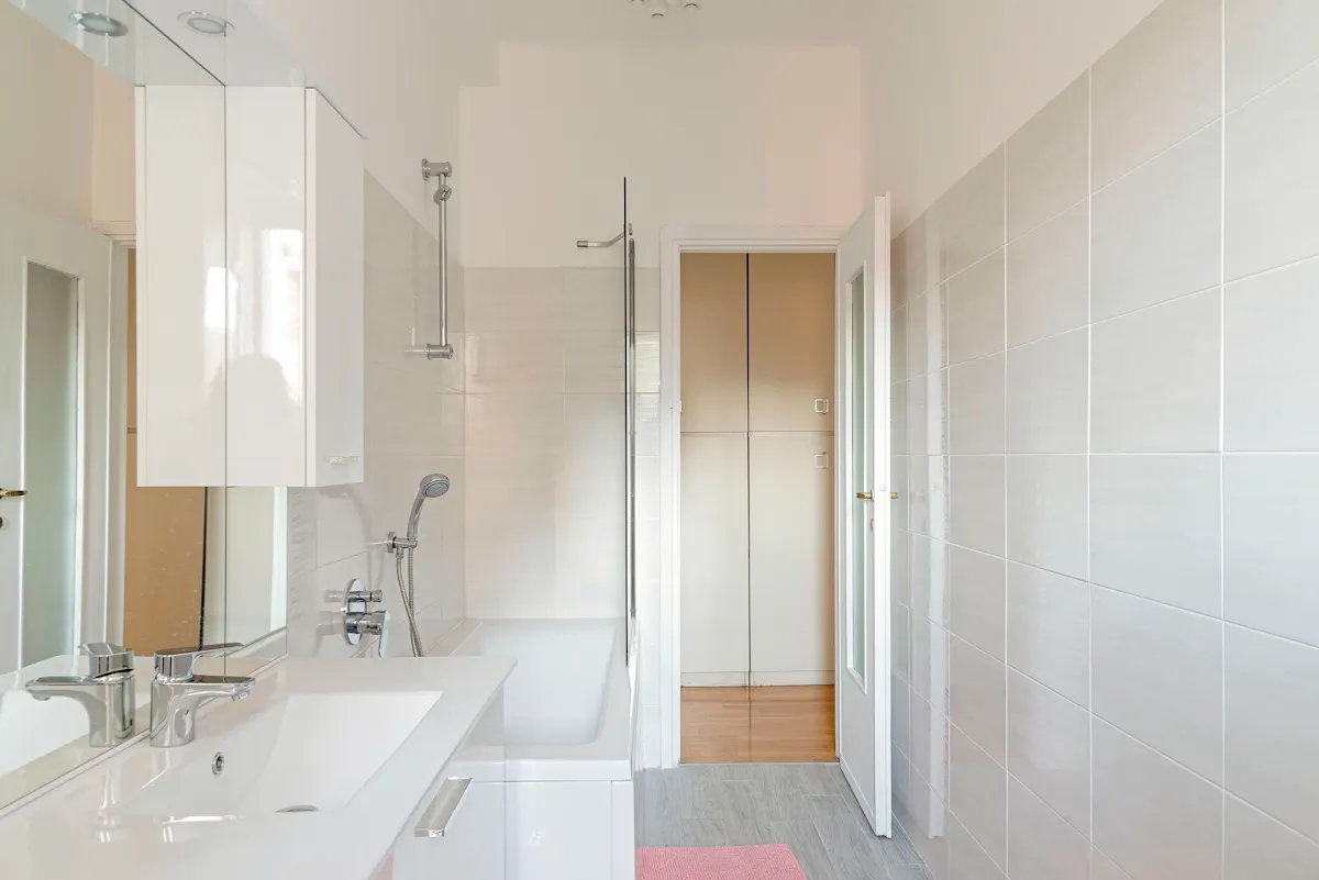Shared room in Viale Carlo Troya, Milan (1071497) COMMON_AREA