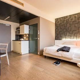 单间公寓 正在以 €1,590 的月租出租，其位于 Linz, Donaufeldstraße