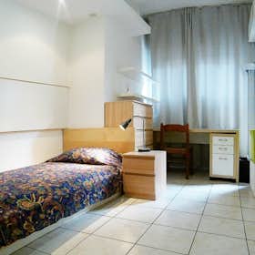 Private room for rent for €990 per month in Rome, Viale dello Scalo San Lorenzo