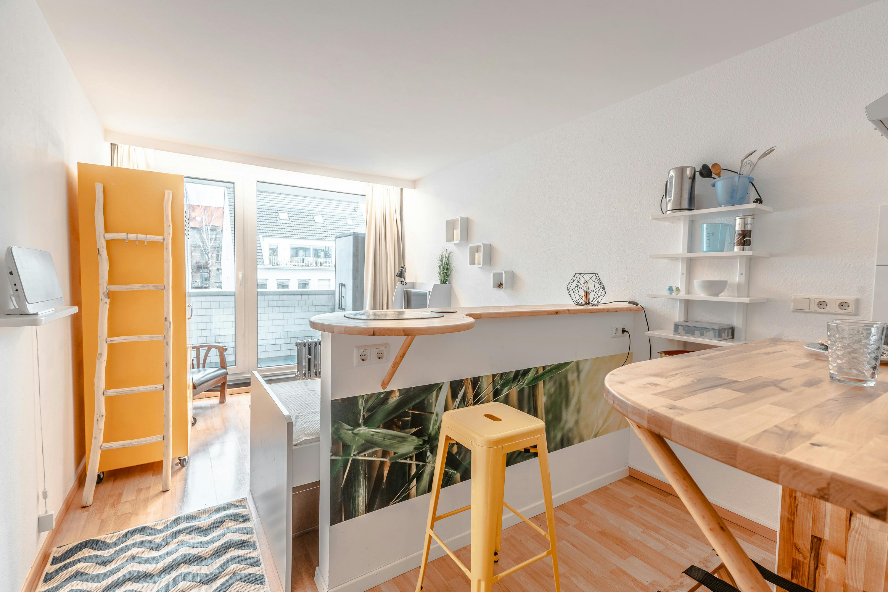 Studio for rent for €949 per month in Köln, Bernhardstraße