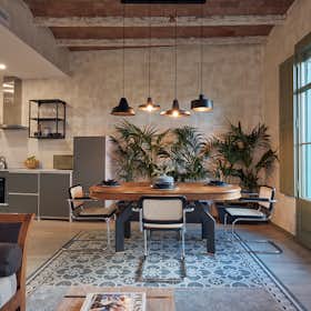Apartment for rent for €3,777 per month in Barcelona, Carrer d'Enric Granados