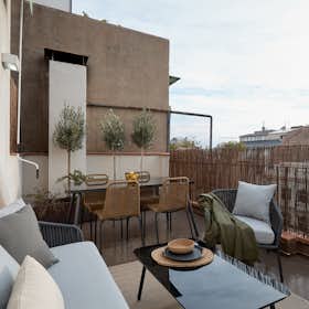 Apartment for rent for €3,777 per month in Barcelona, Rambla de Catalunya