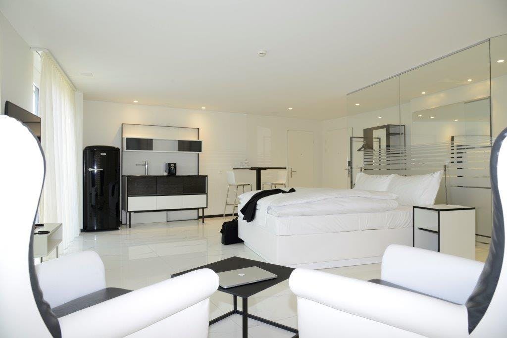 Apartment Regensdorf — photo 1