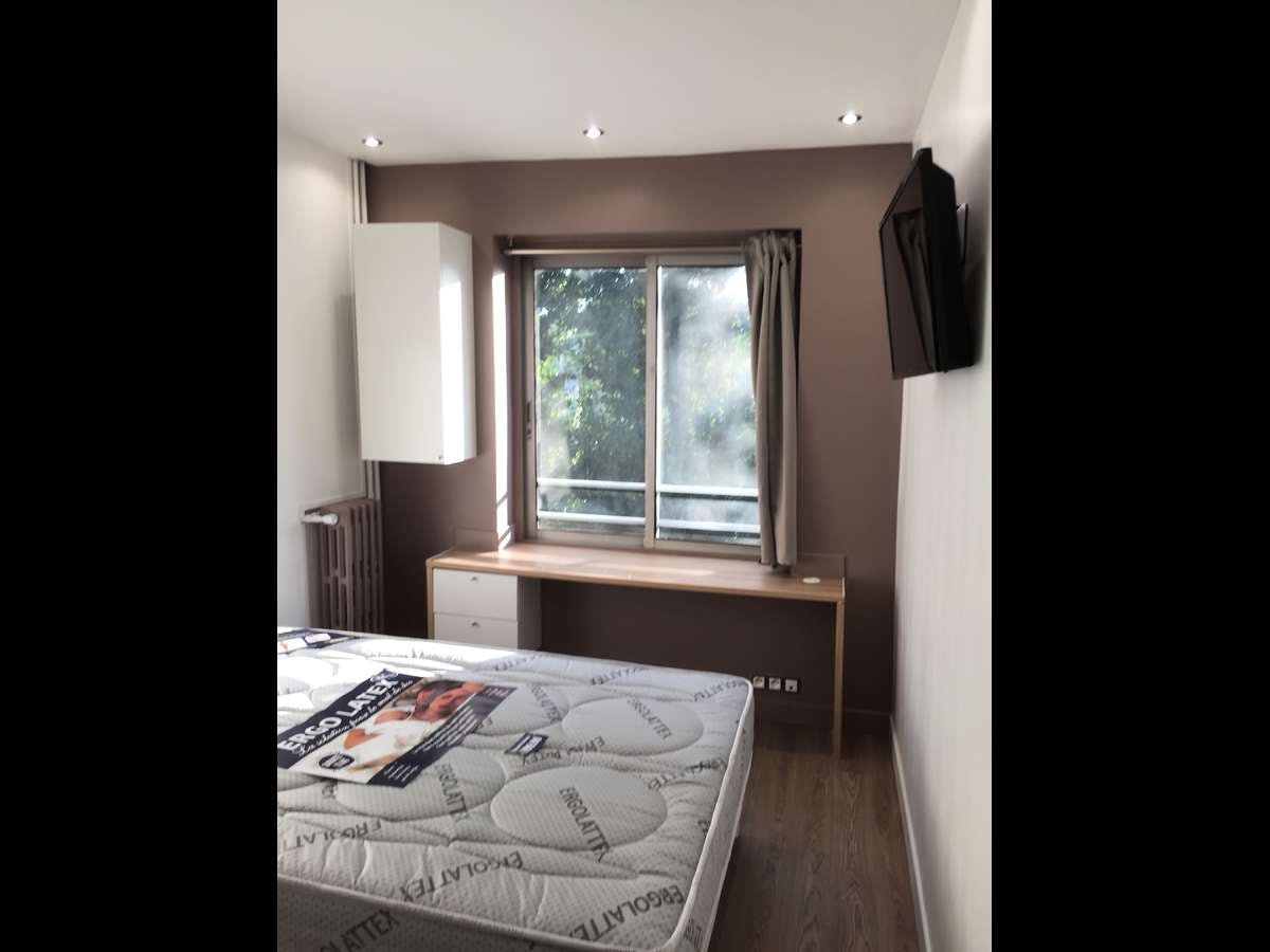 Rue Jean Moulin, Antony preview