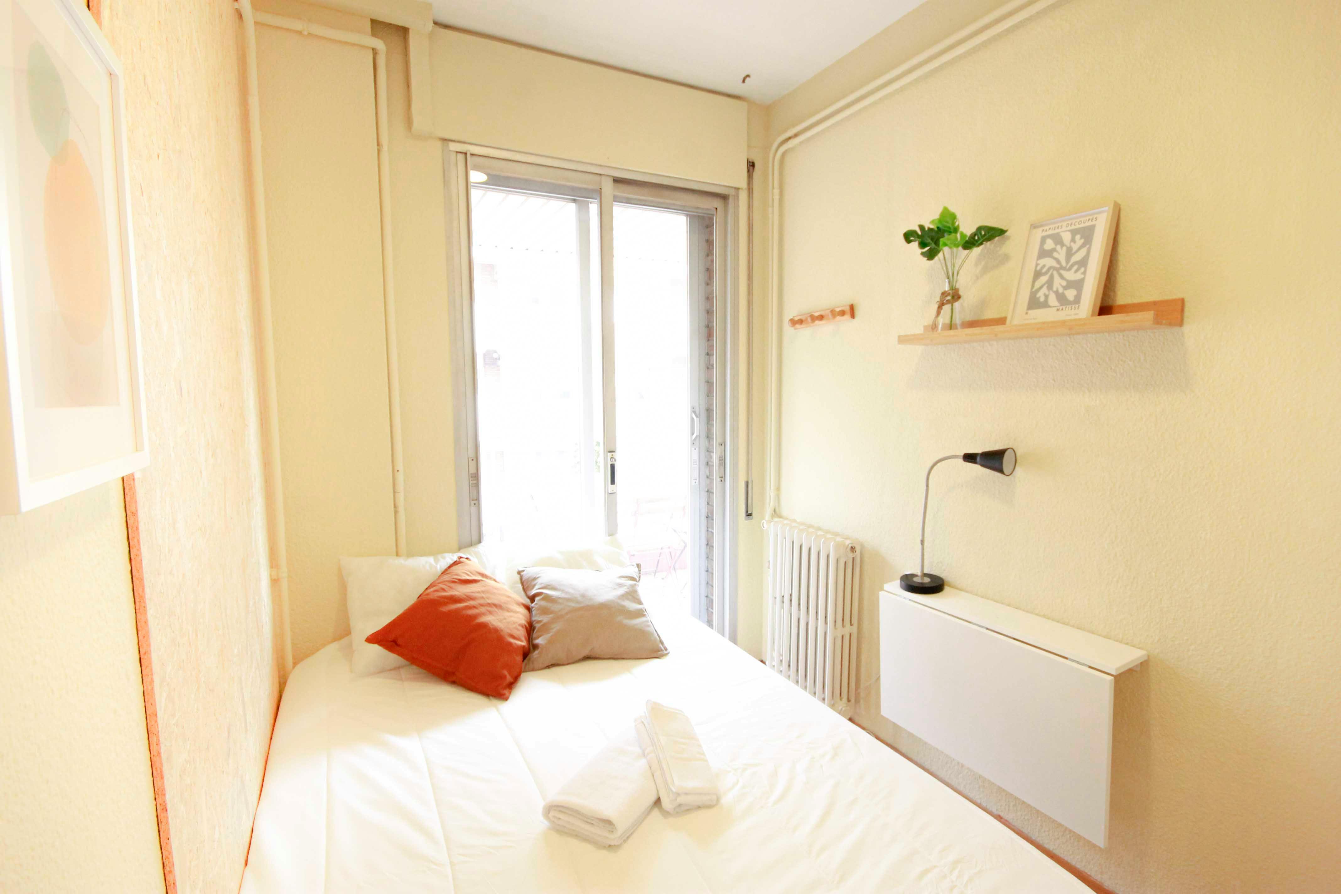 Carrer de Girona, Barcelona preview