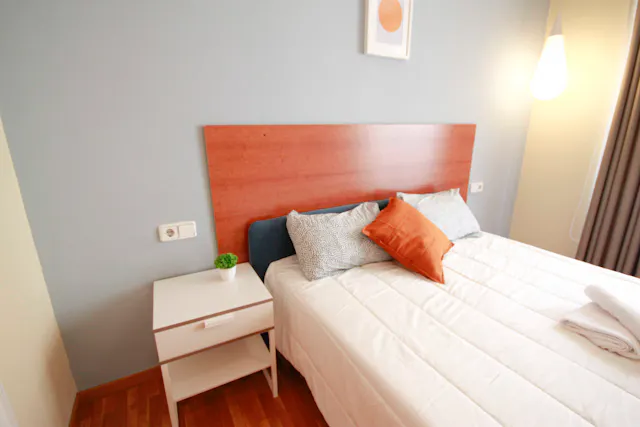 Private room in Carrer de Girona, Barcelona (1072446) room image 2