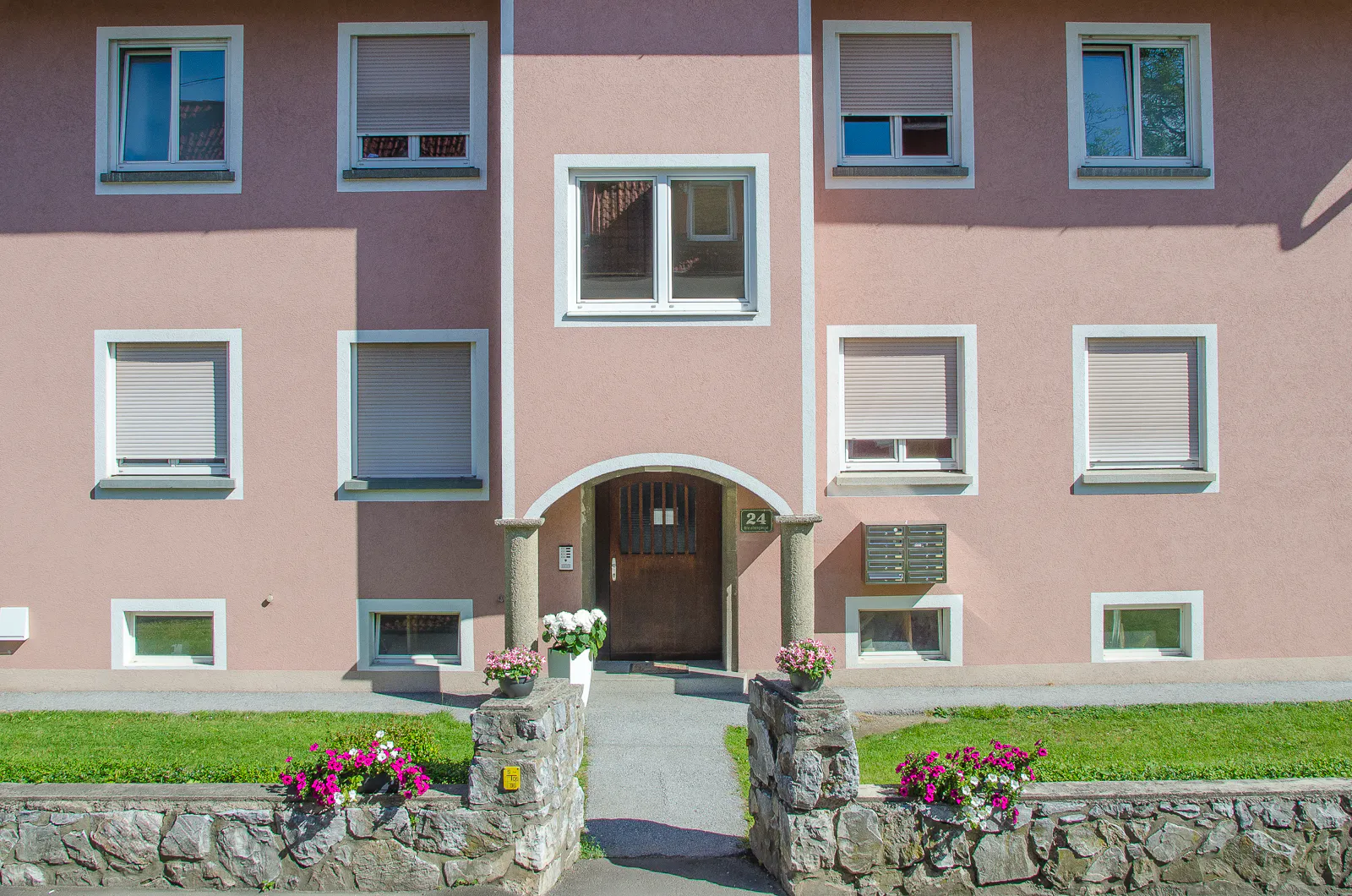 1-Bedroom Apartment in Breunergasse, Graz 4