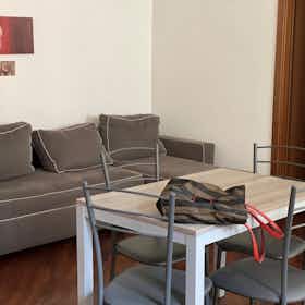 公寓 正在以 €850 的月租出租，其位于 Legnano, Corso Giuseppe Garibaldi