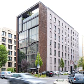 Студия сдается в аренду за 1 399 € в месяц в Frankfurt am Main, Lindleystraße