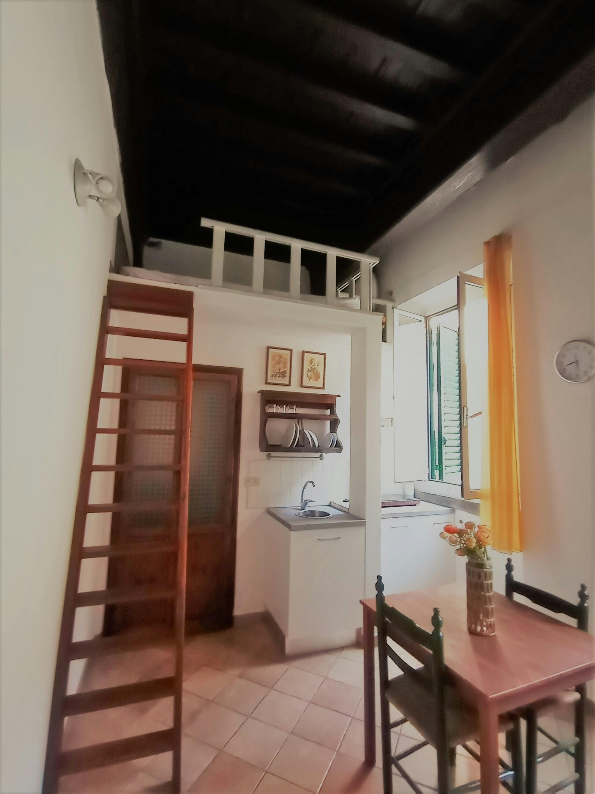 Apartment Florence, 1 bed, 18m² — photo 1